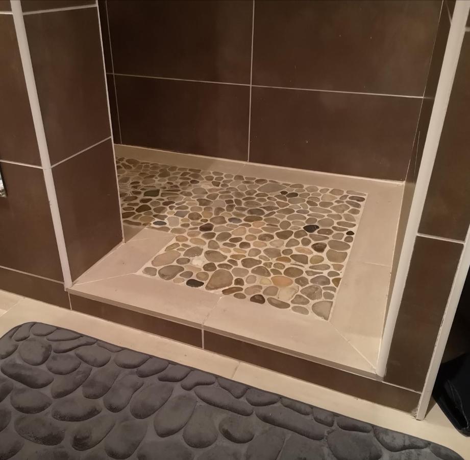 Un Instant Avec Vous Apartment แซ็ง-มาร์แต็ง-บูโลญ ภายนอก รูปภาพ